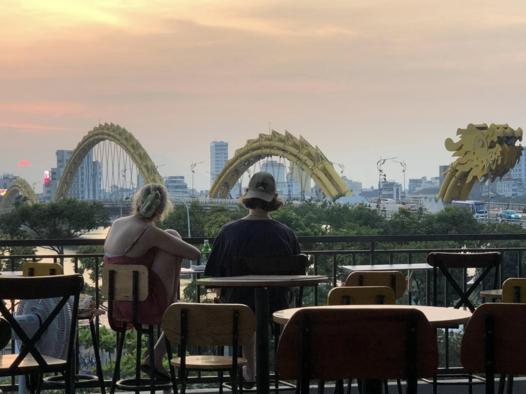 Top 8 Quán Rooftop Bar Đẹp Tại Đà Nẵng