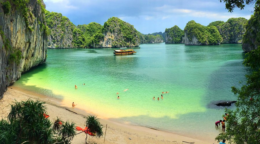 Hai Phong itinerary day 2 — limestone karsts rising from the emerald waters of Lan Ha Bay