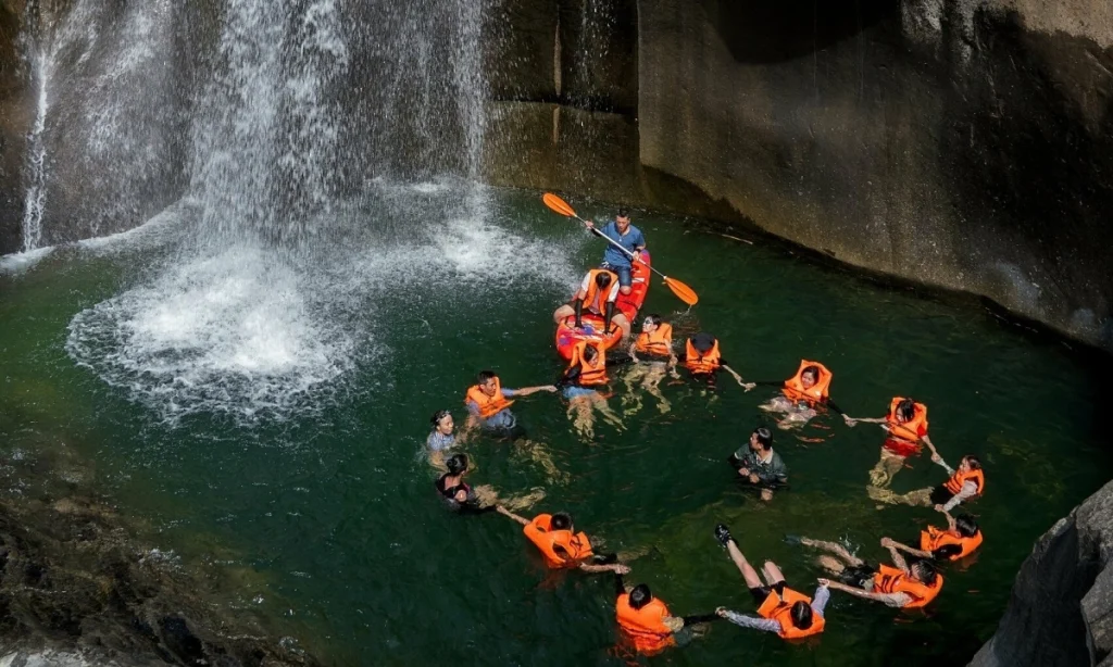 Five Hidden Gems In Phú Yên (Đắk Lắk) That Most People Drive Right Past